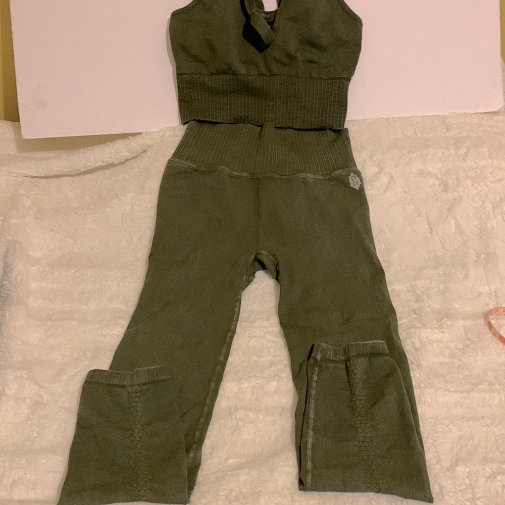 F P Movement legging set extra small